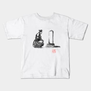 samurai grieving Kids T-Shirt